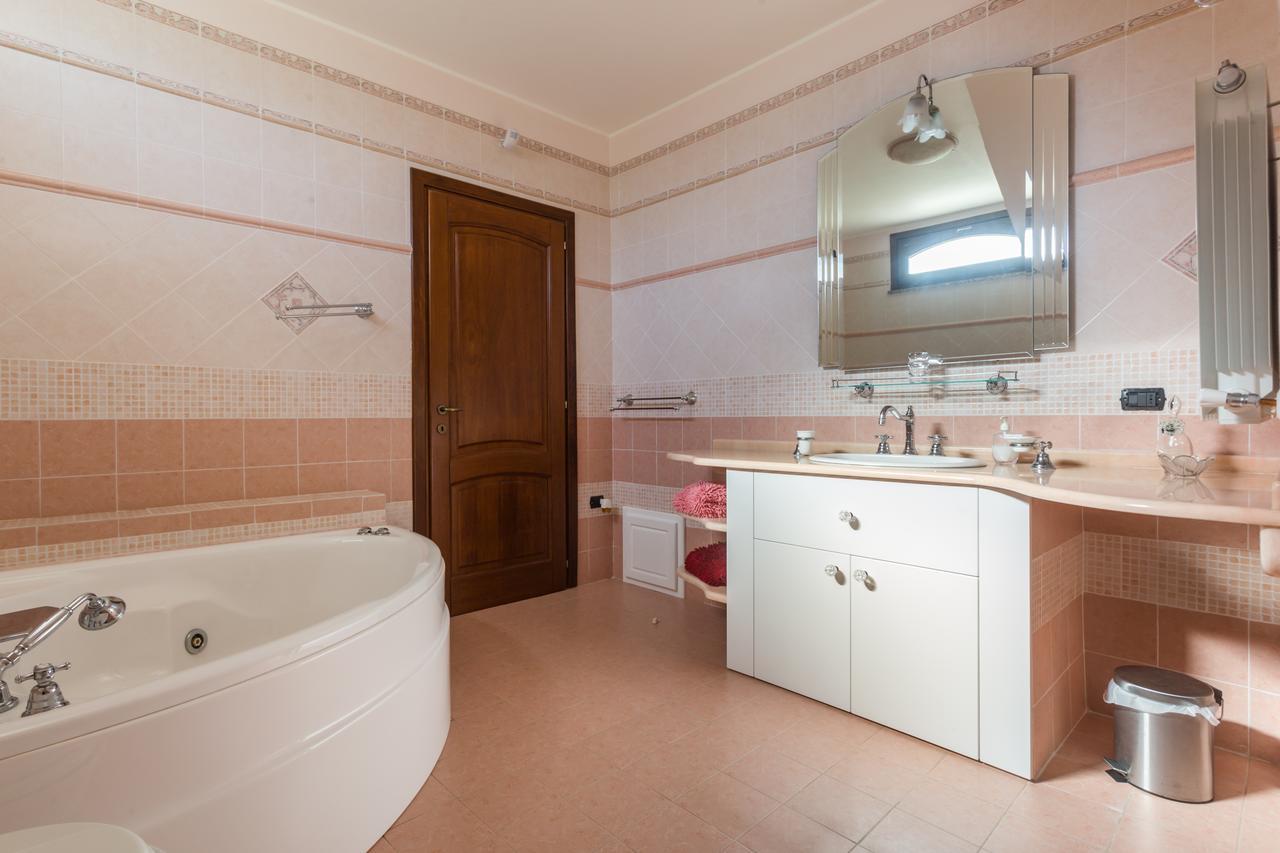 Anaelehouseapartments Ltb أربورْيا المظهر الخارجي الصورة